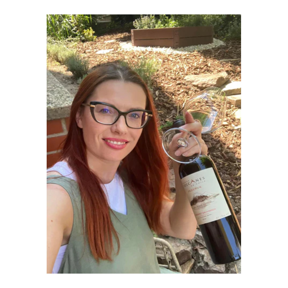 barbora pecova wine 480x480